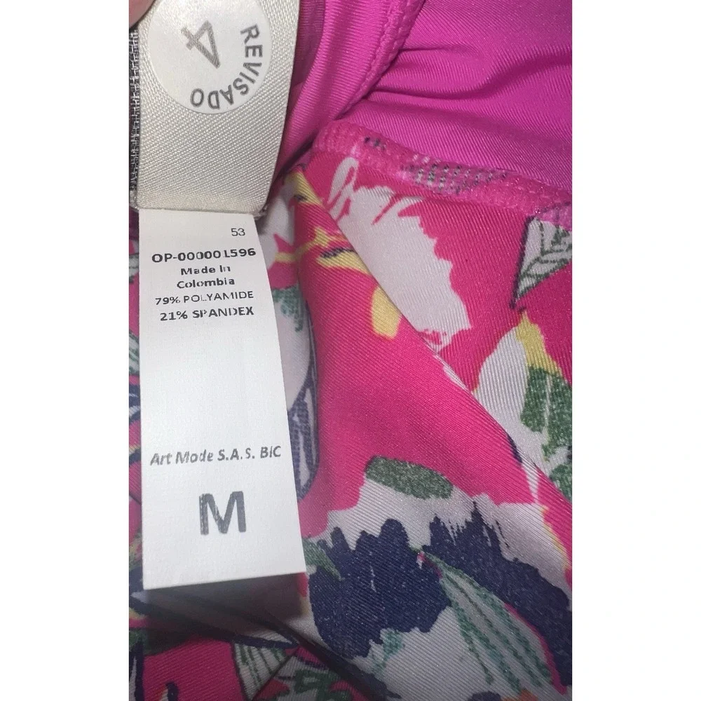 Maaji Women's Pink Floral Long Sleeve Rash Guard Dive Swim Top Size Medium NEW